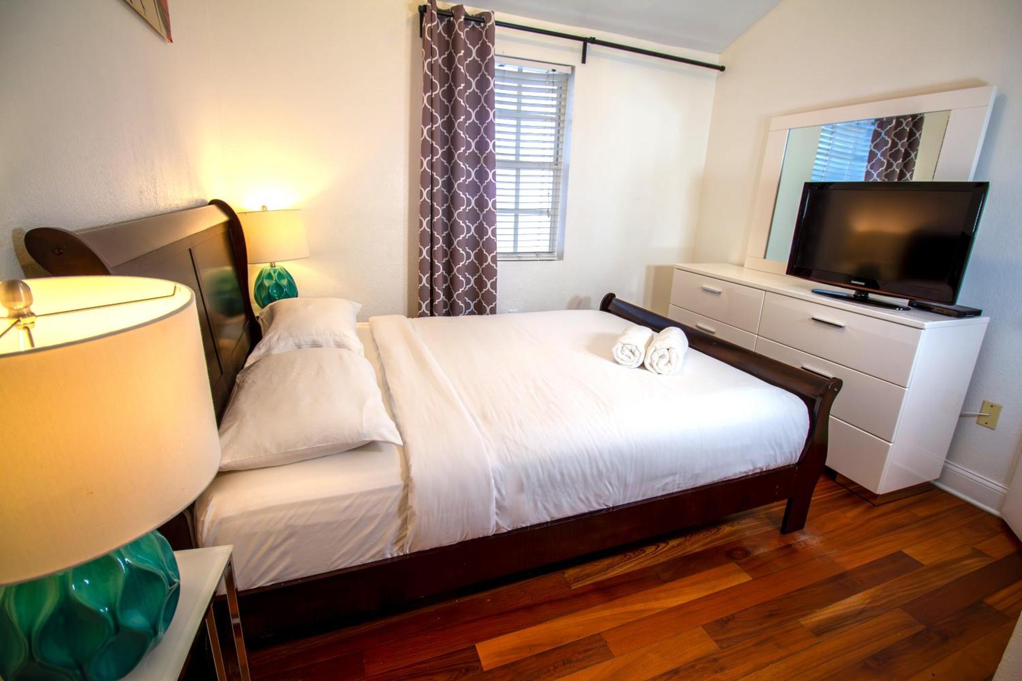 Hispaniola Apartments Part Of The Oasis Casita Collection Miami Beach Esterno foto