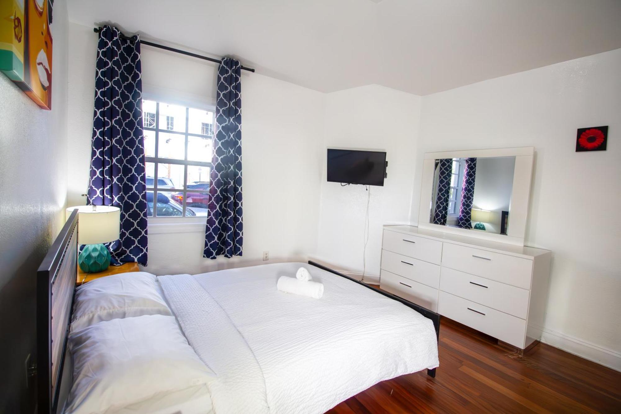 Hispaniola Apartments Part Of The Oasis Casita Collection Miami Beach Esterno foto