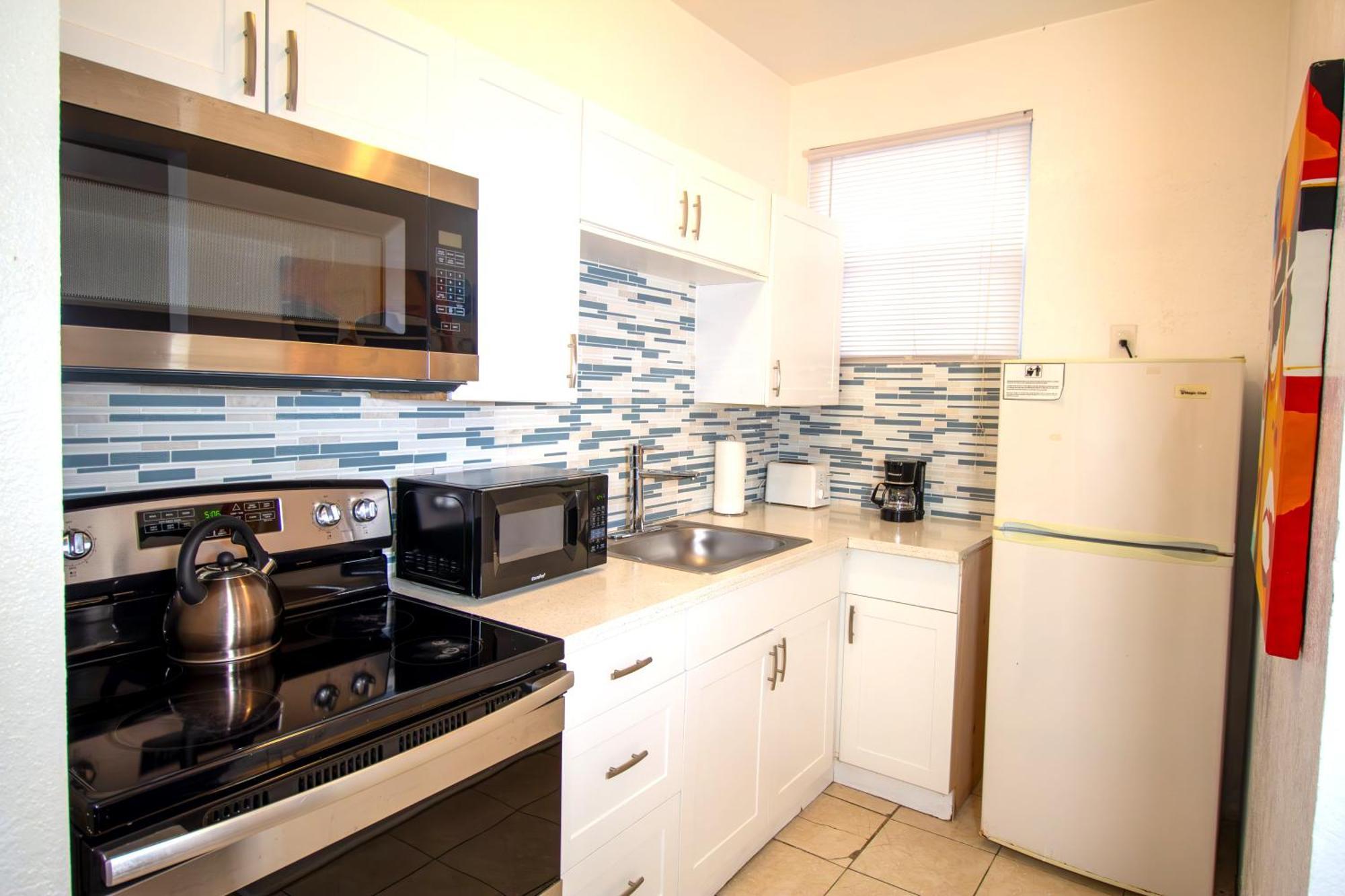 Hispaniola Apartments Part Of The Oasis Casita Collection Miami Beach Esterno foto