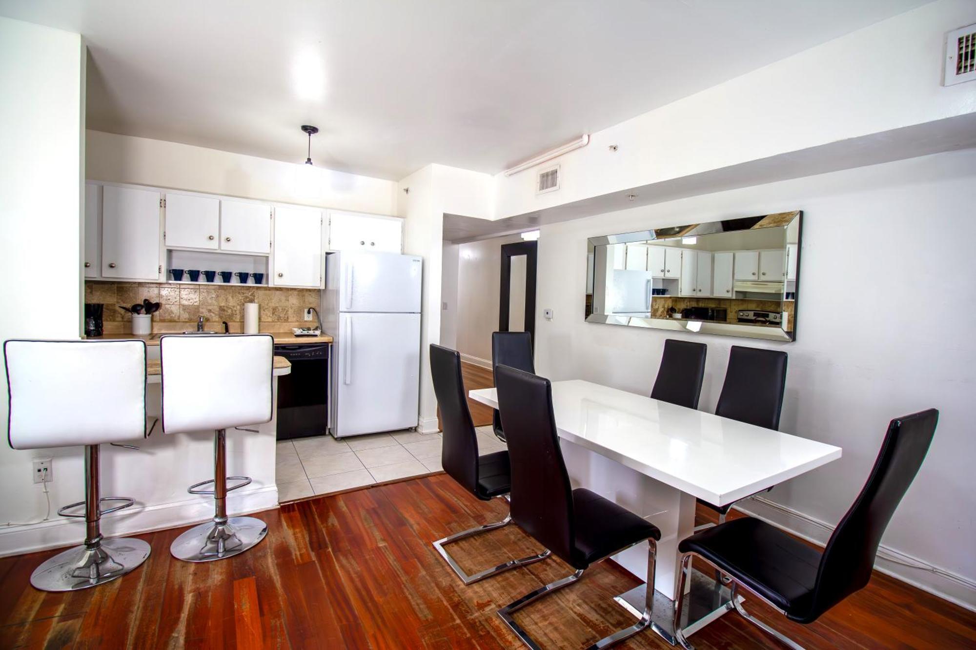 Hispaniola Apartments Part Of The Oasis Casita Collection Miami Beach Esterno foto